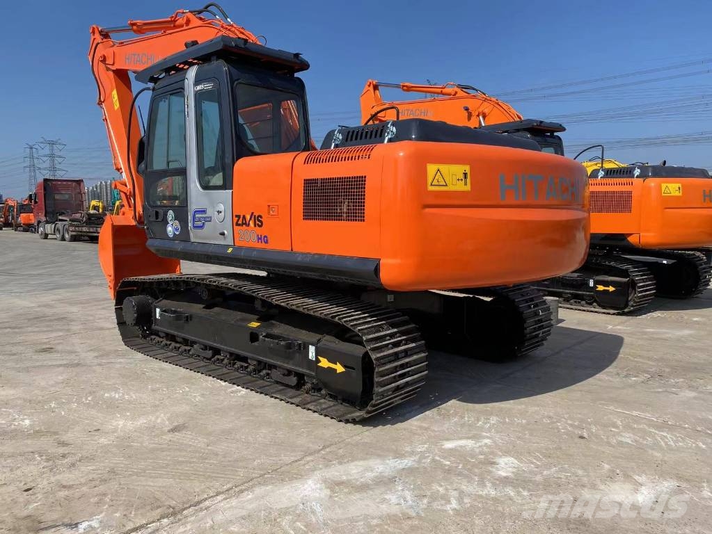 Hitachi ZX 200 Εκσκαφείς με ερπύστριες