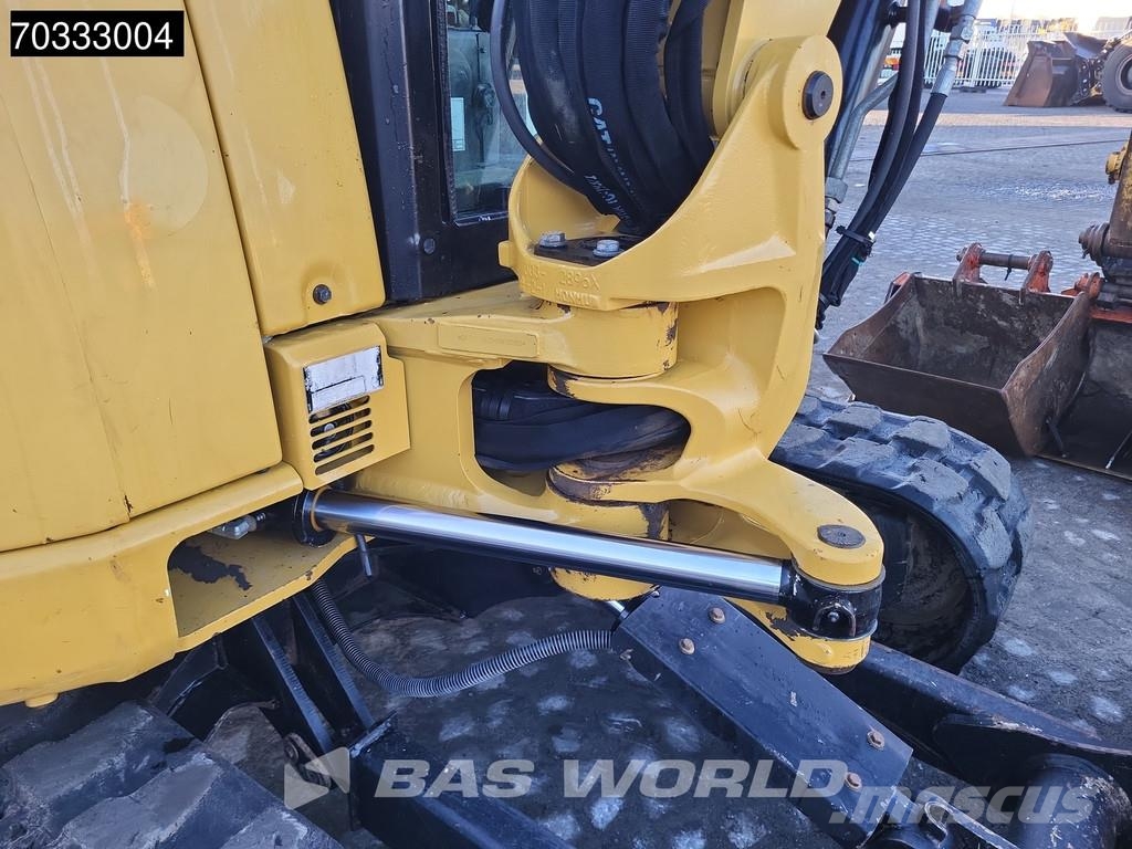 CAT 305 E2 CR Mini rýpadla < 7t