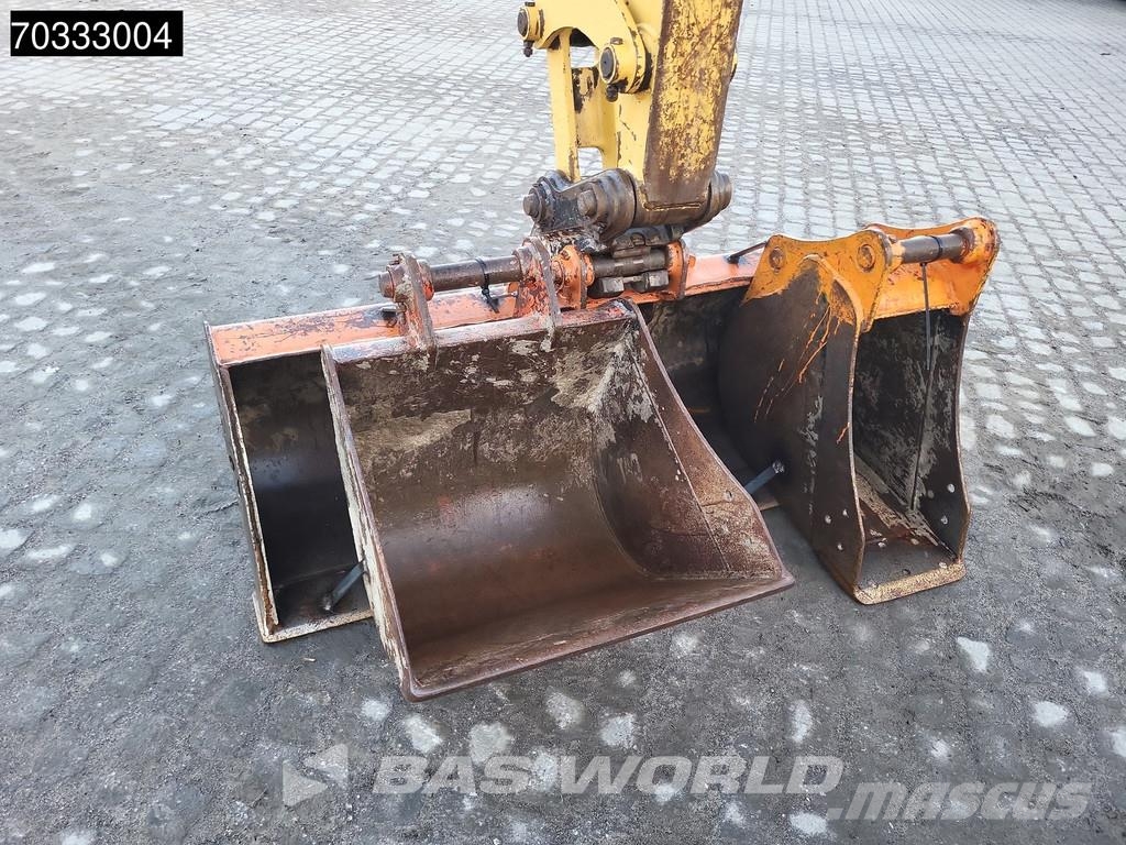 CAT 305 E2 CR Mini rýpadla < 7t