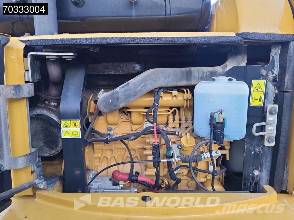 CAT 305 E2 CR Mini rýpadla < 7t