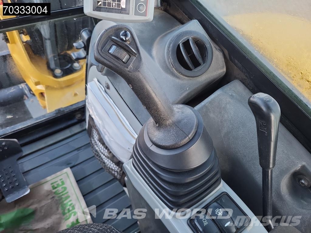 CAT 305 E2 CR Mini rýpadla < 7t