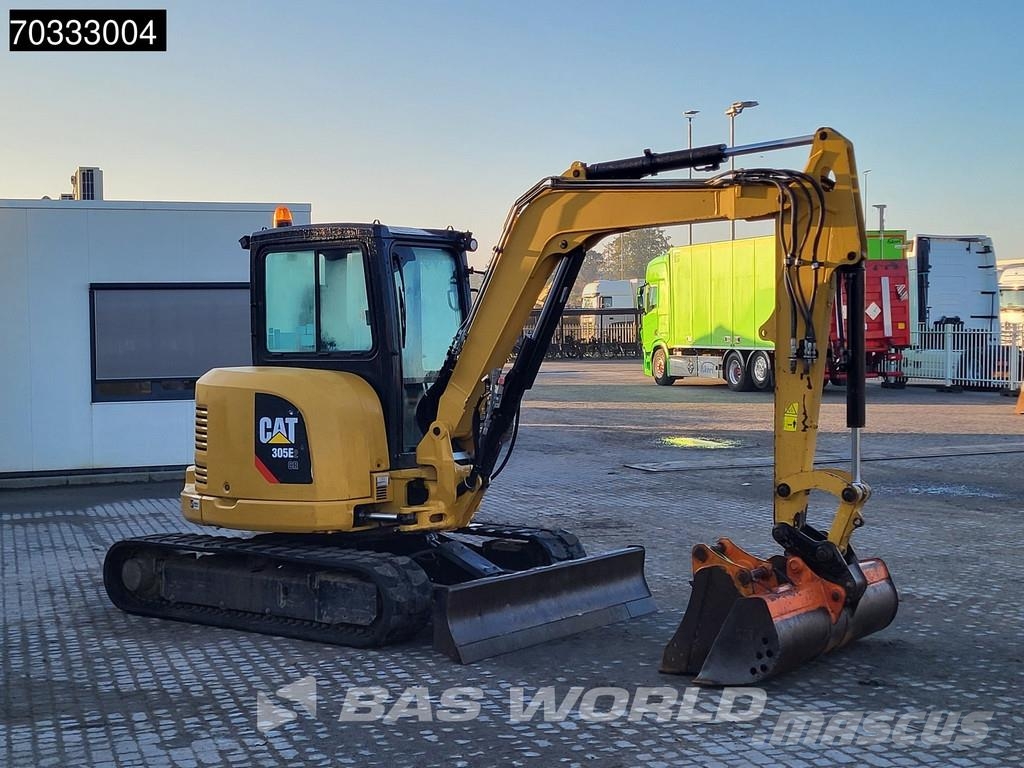 CAT 305 E2 CR Mini rýpadla < 7t