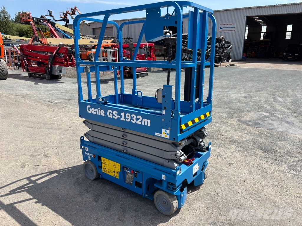 Genie GS 1932m E-Drive Personenaufzüge