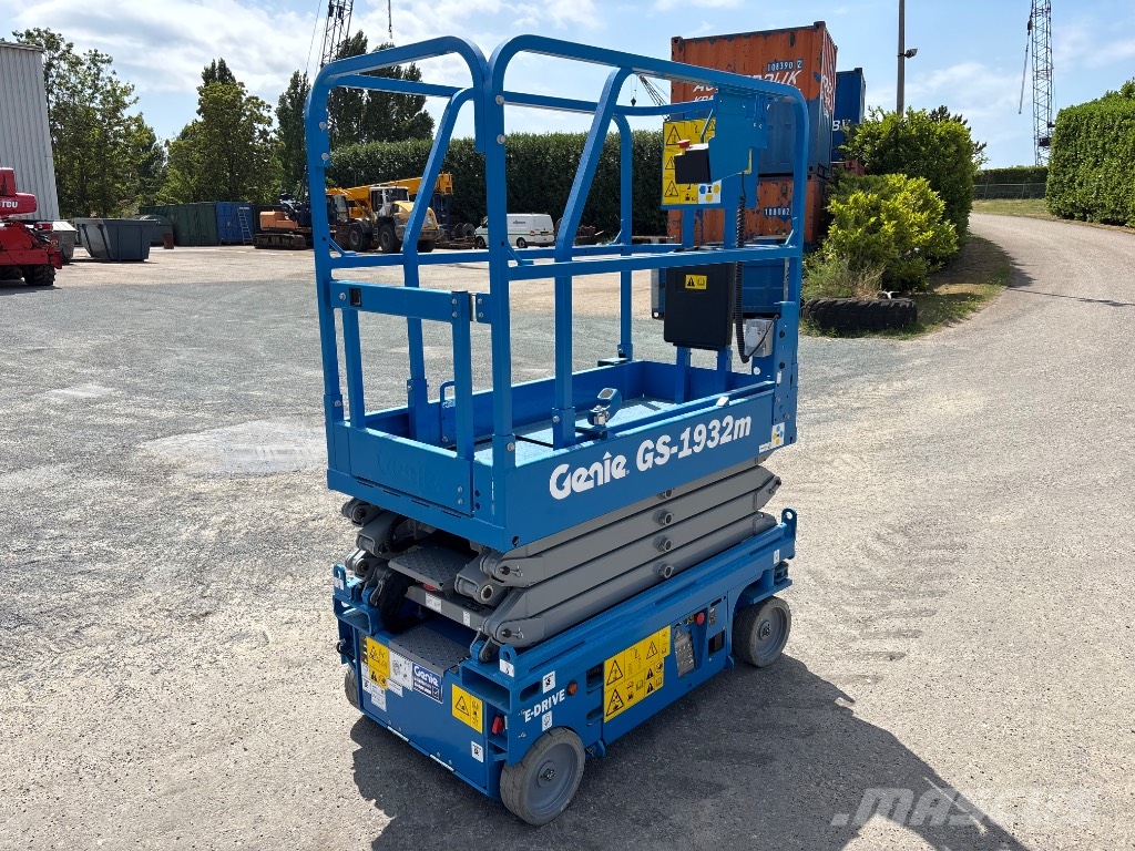 Genie GS 1932m E-Drive Personenaufzüge