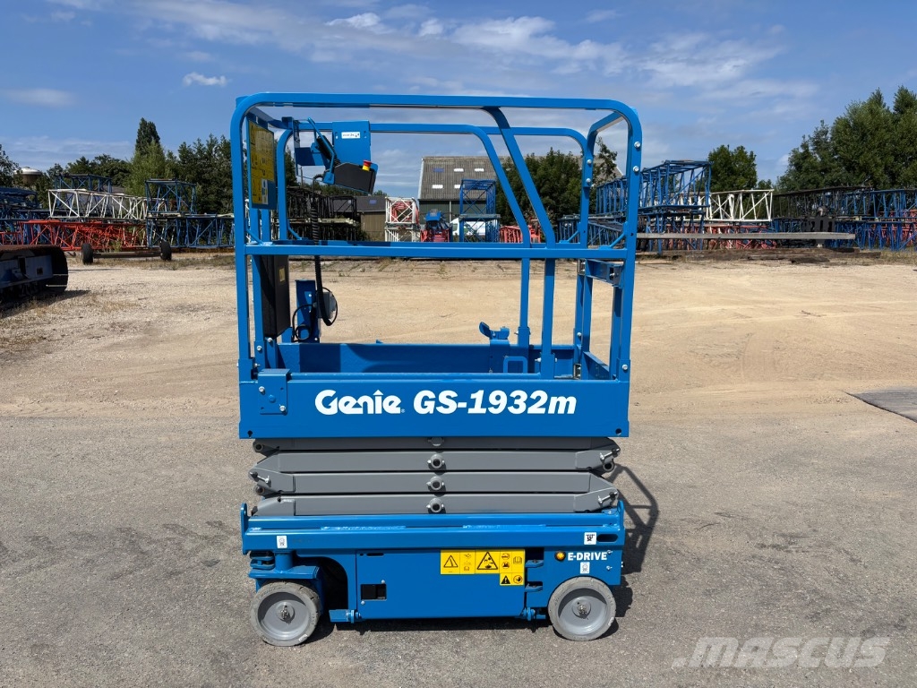 Genie GS 1932m E-Drive Personenaufzüge