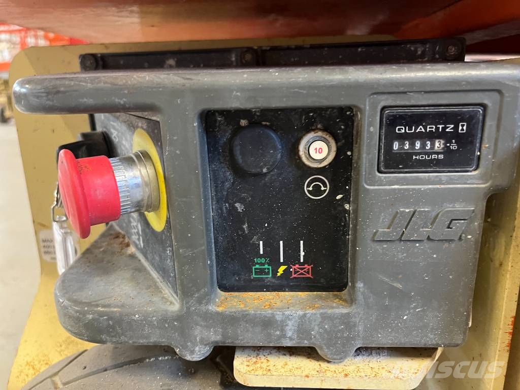 JLG 1230 ES Jarbolne penjajuće platforme