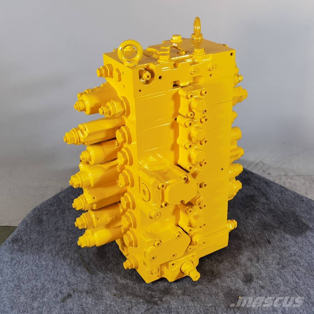 Komatsu PC200-7 Main Valve 723-48-22700 723-48-23600 Transmisijos
