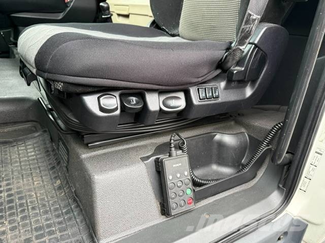 MAN TGX 18.460 XXL Retarder USZKODZONY SILNIK 中古トラクターヘッド | トレーラーヘッド