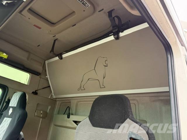 MAN TGX 18.460 XXL Retarder USZKODZONY SILNIK 中古トラクターヘッド | トレーラーヘッド
