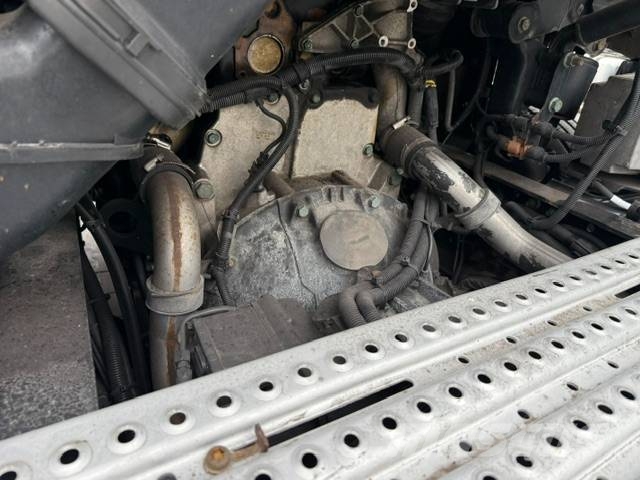 MAN TGX 18.460 XXL Retarder USZKODZONY SILNIK 中古トラクターヘッド | トレーラーヘッド
