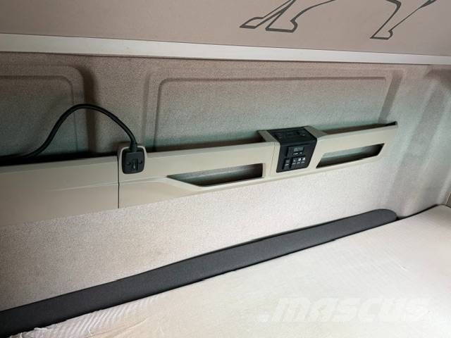 MAN TGX 18.460 XXL Retarder USZKODZONY SILNIK 中古トラクターヘッド | トレーラーヘッド