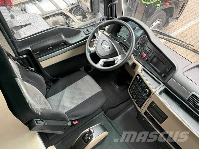 MAN TGX 18.460 XXL Retarder USZKODZONY SILNIK 中古トラクターヘッド | トレーラーヘッド