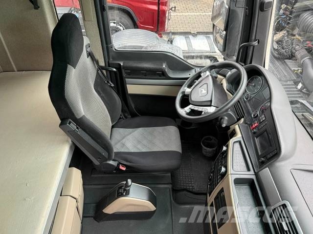 MAN TGX 18.460 XXL Retarder USZKODZONY SILNIK 中古トラクターヘッド | トレーラーヘッド