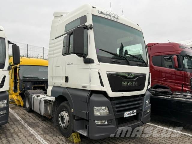 MAN TGX 18.460 XXL Retarder USZKODZONY SILNIK 中古トラクターヘッド | トレーラーヘッド
