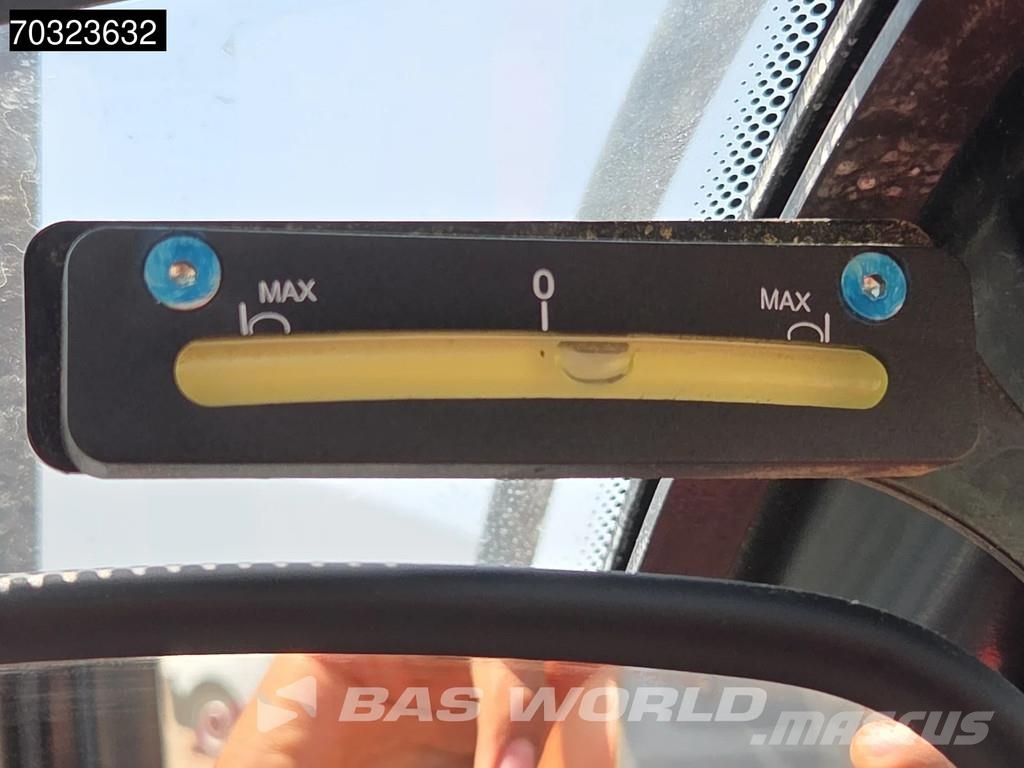 Manitou MT1440 A/C - Sway Kurottajat