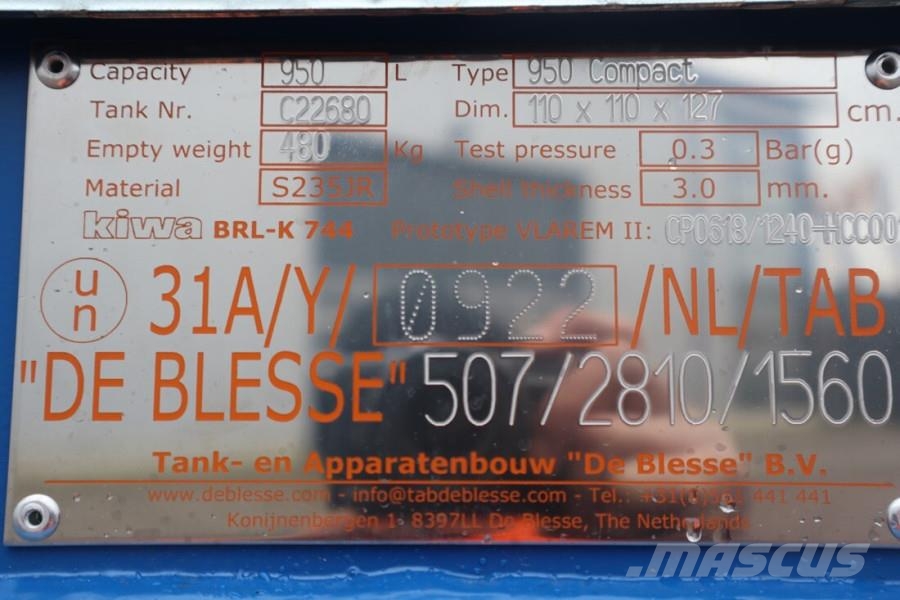 TAB 950 Compact IBC-950 Compact fuel box for fuel Kraftstoff- und Zusatzstoffbehälter