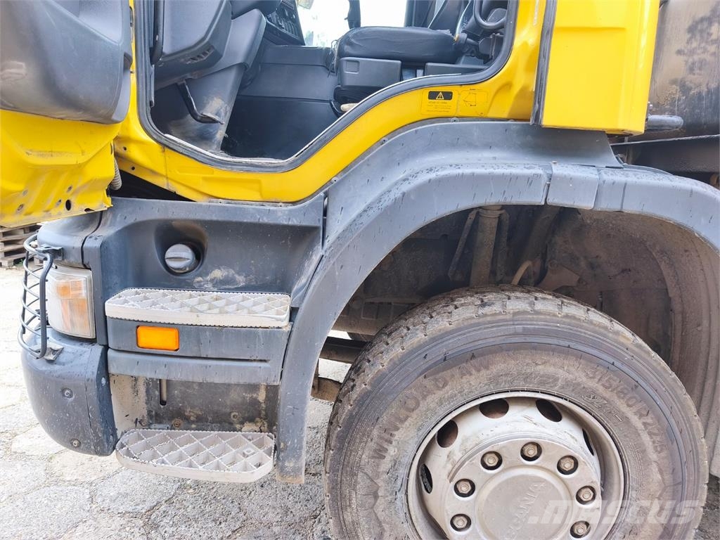 Scania P 380 8×4 Camiones bañeras basculantes o volquetes