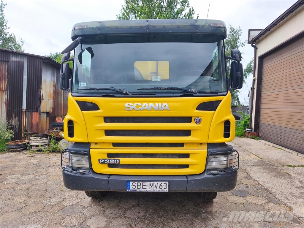 Scania P 380 8×4 Camiones bañeras basculantes o volquetes