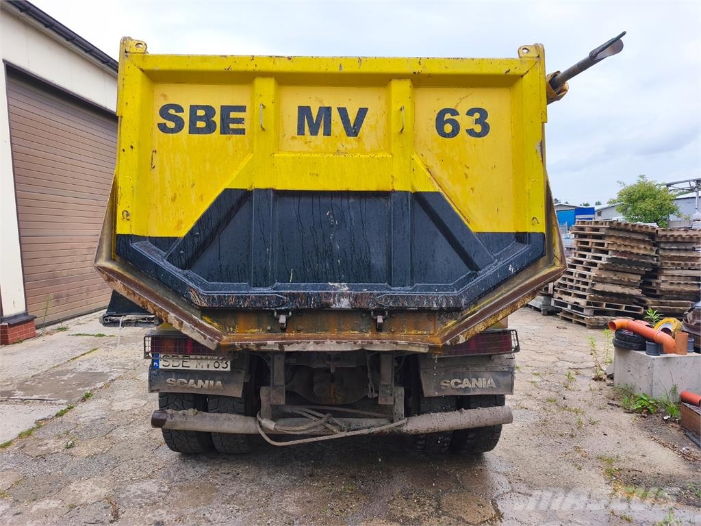 Scania P 380 8×4 Camiones bañeras basculantes o volquetes