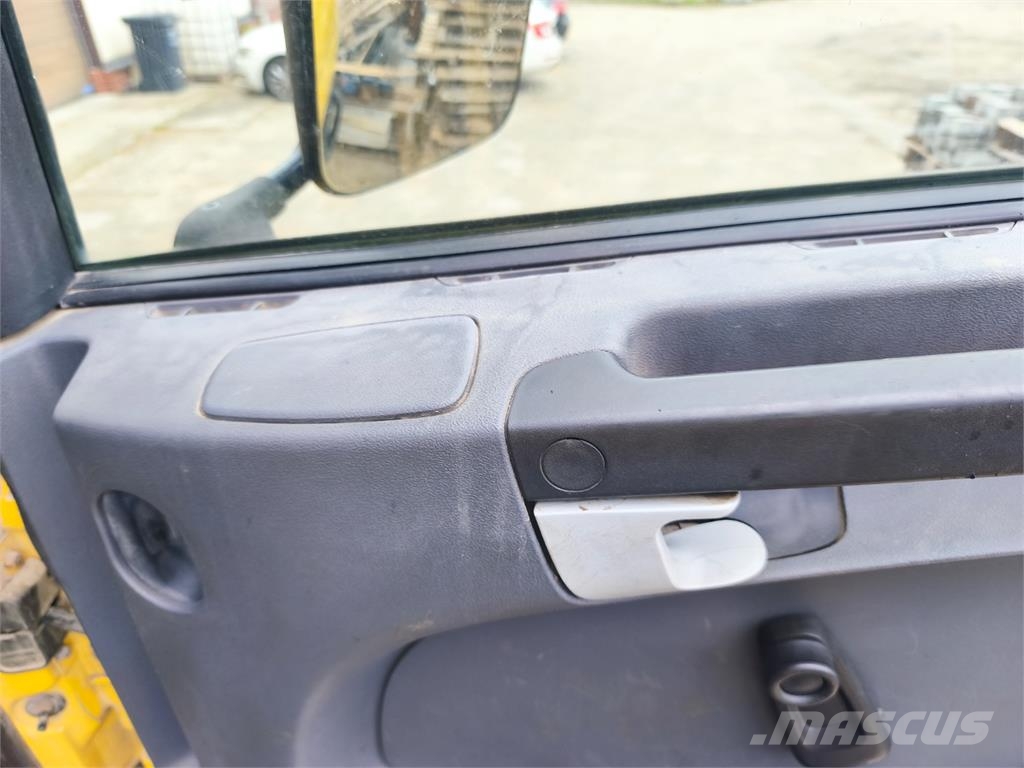 Scania P 380 8×4 Camiones bañeras basculantes o volquetes