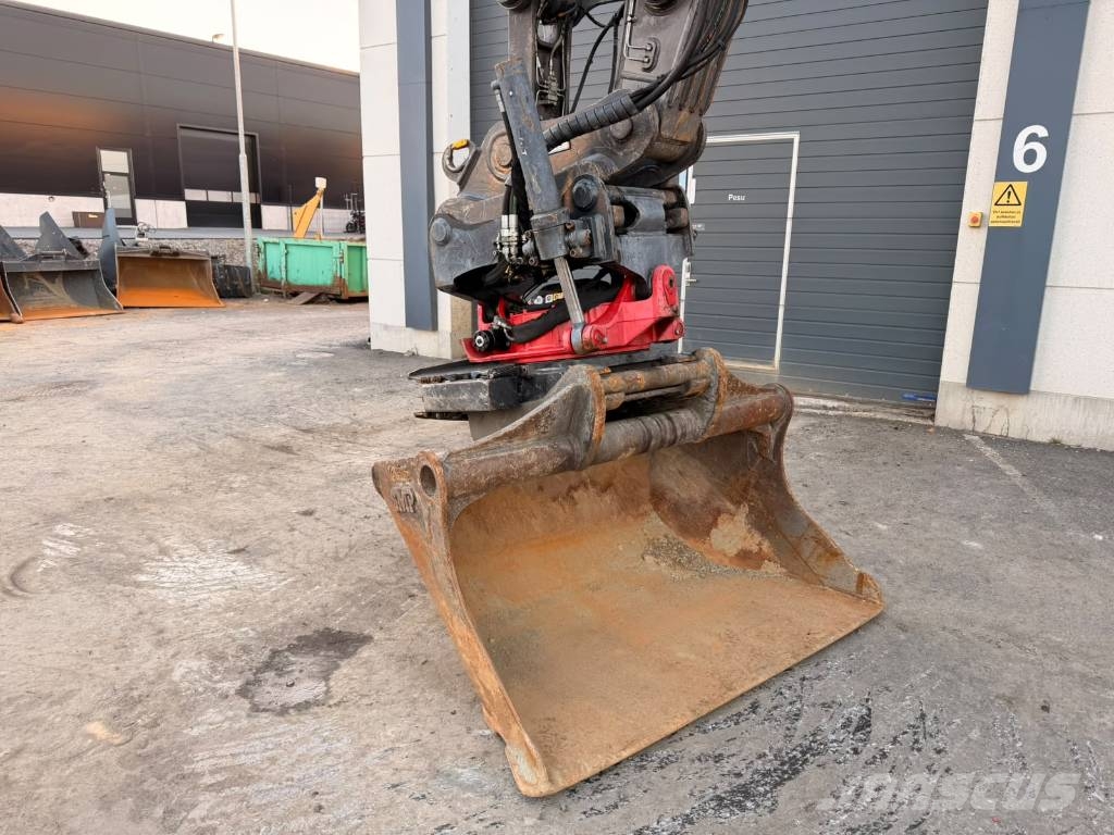 Volvo ECR 235 E Telakaivukoneet