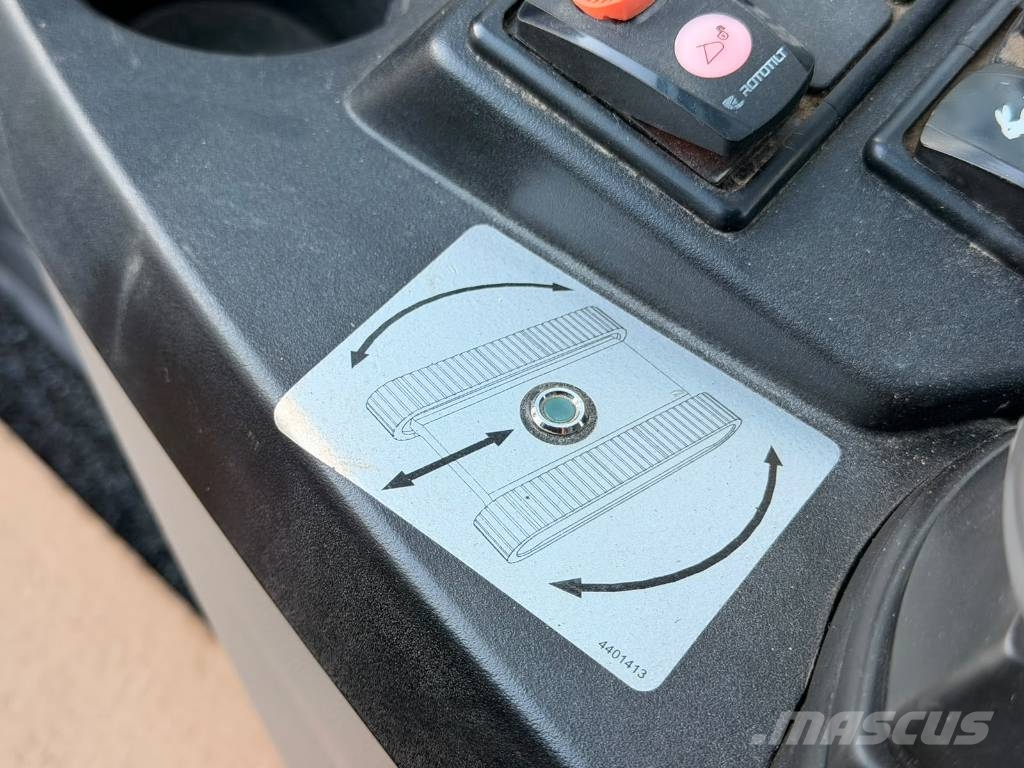 Volvo ECR 235 E Telakaivukoneet