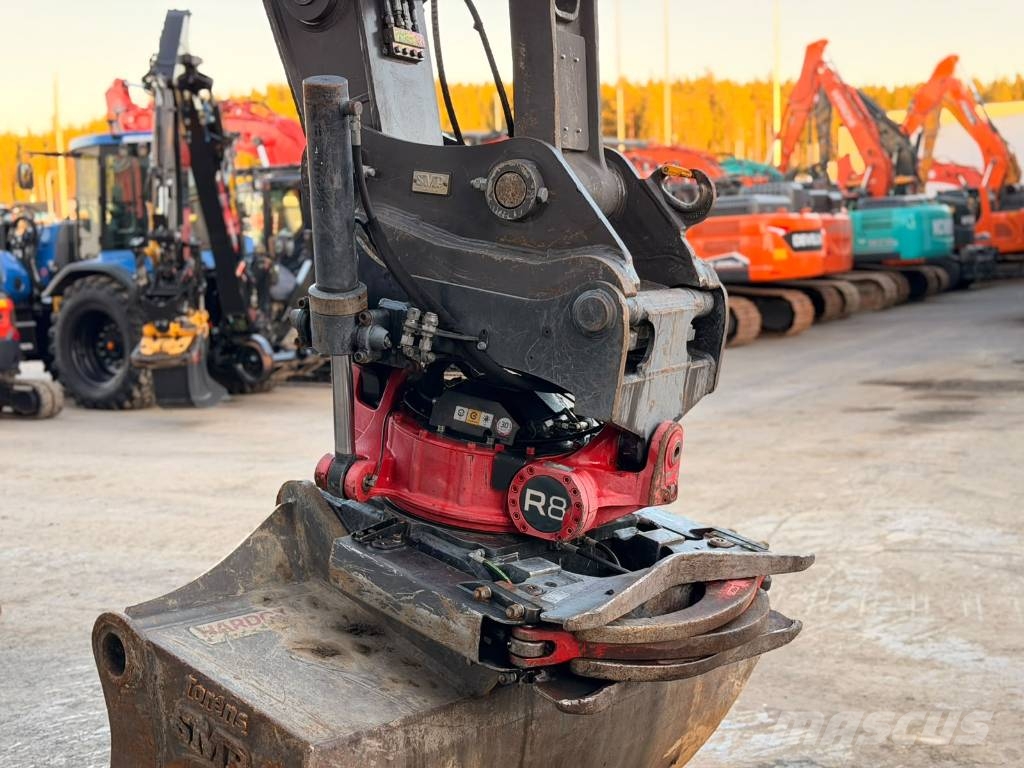 Volvo ECR 235 E Telakaivukoneet