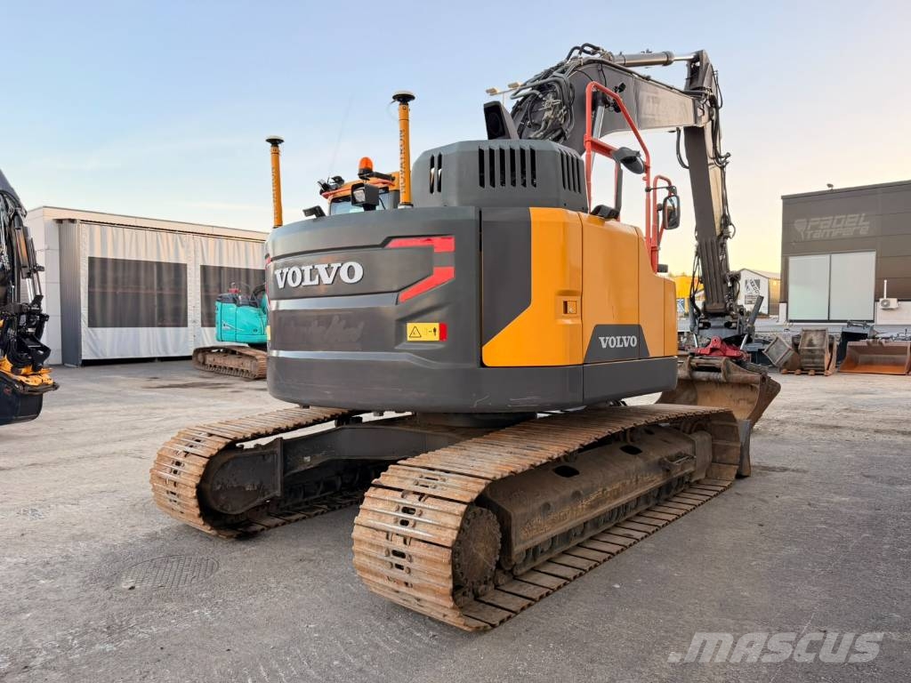 Volvo ECR 235 E Telakaivukoneet