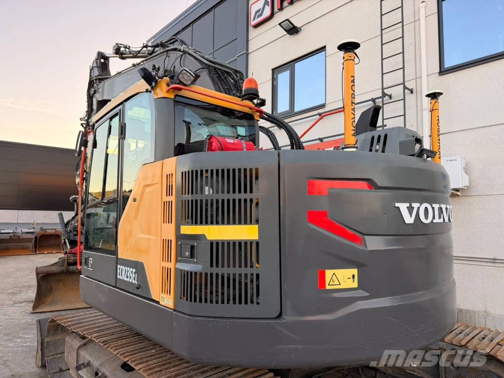 Volvo ECR 235 E Telakaivukoneet