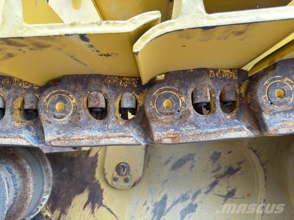 CAT D8T - CE document and TA2 Inspection available Telaketjupuskutraktorit