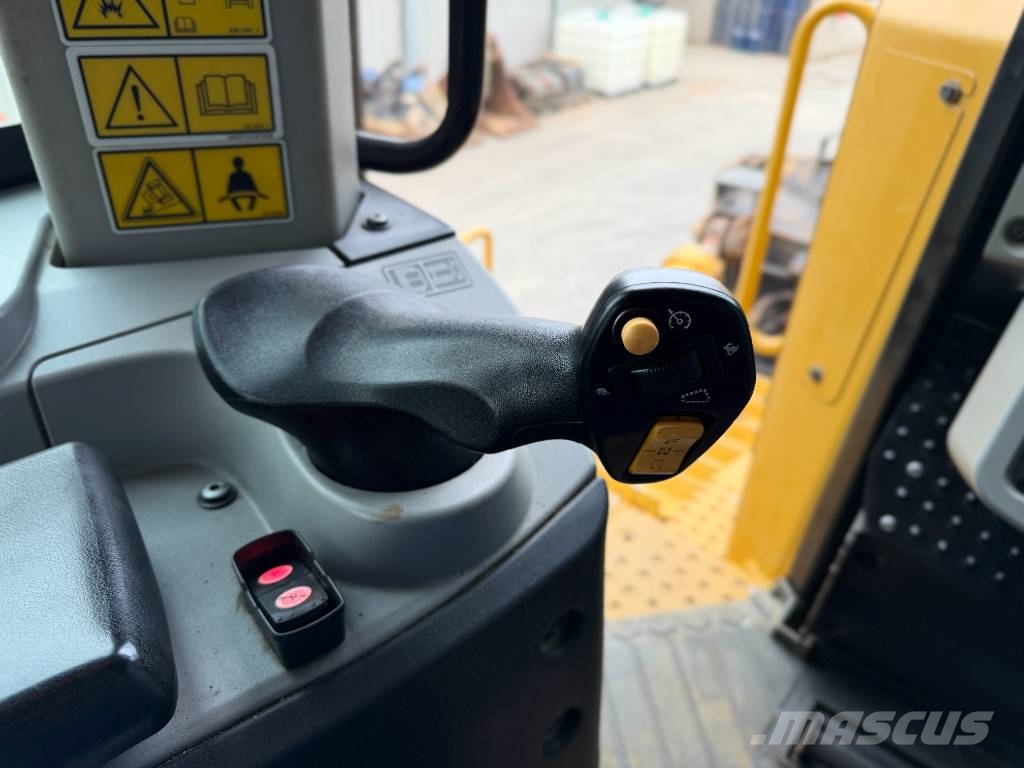 CAT D8T - CE document and TA2 Inspection available Telaketjupuskutraktorit