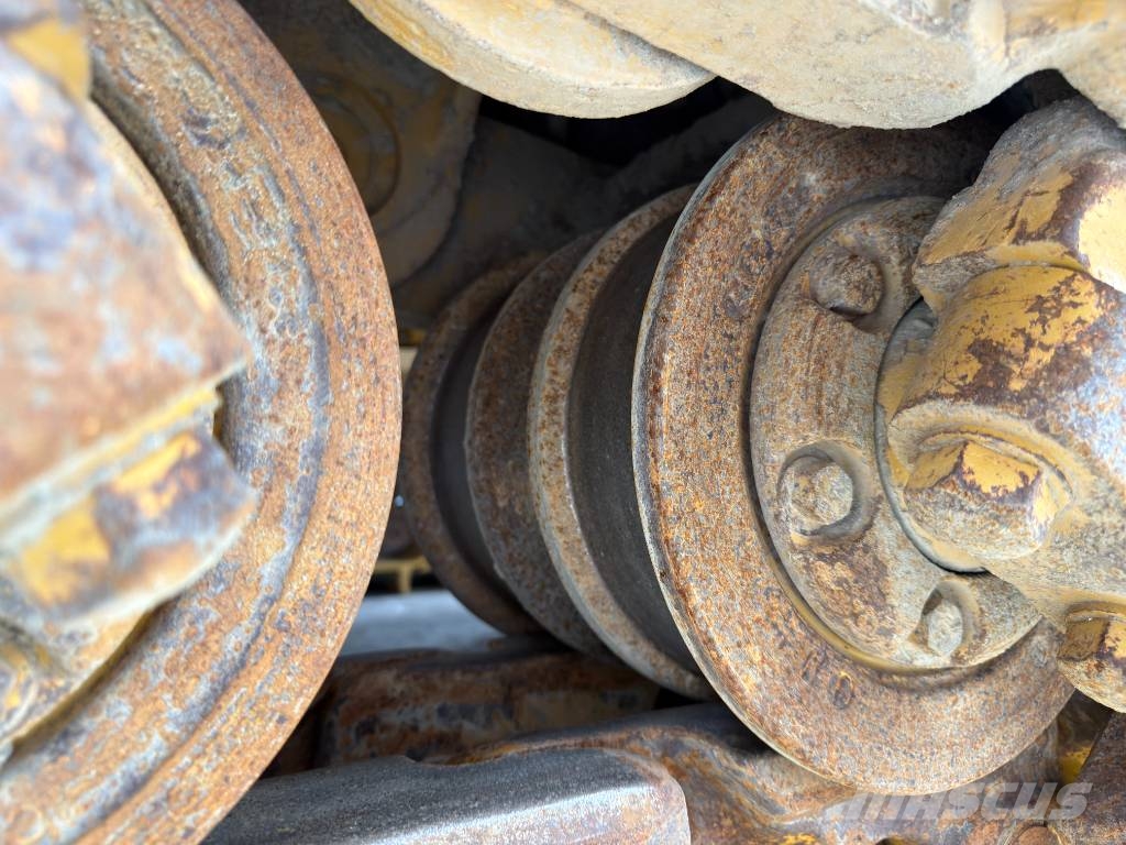 CAT D8T - CE document and TA2 Inspection available Telaketjupuskutraktorit