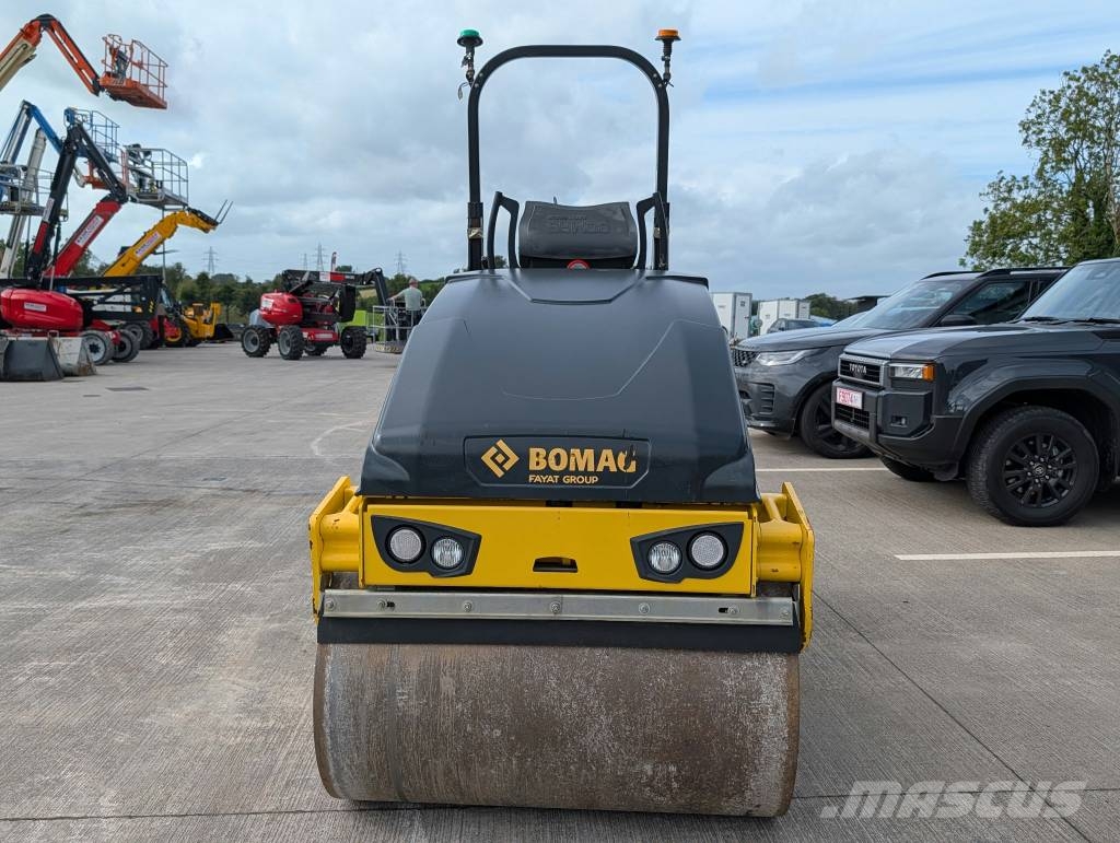 Bomag BW 120 AD-5 Rodillos de doble tambor