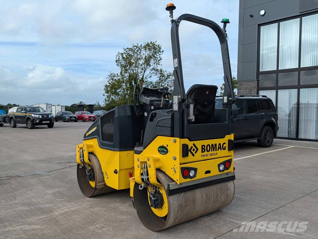 Bomag BW 120 AD-5 Rodillos de doble tambor