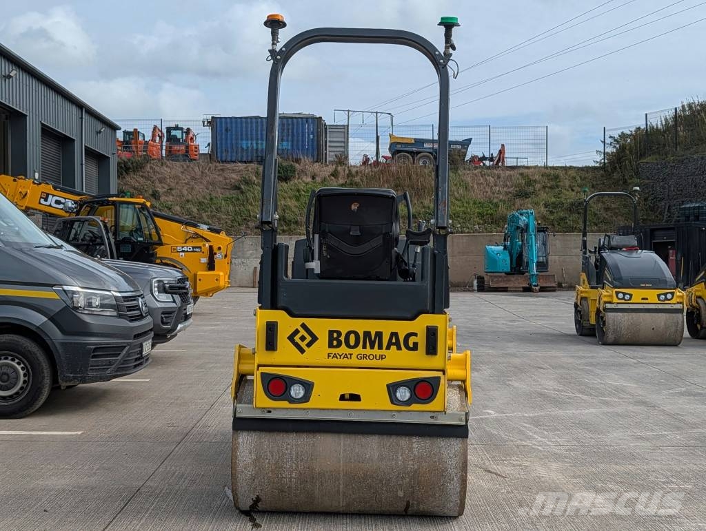 Bomag BW 120 AD-5 Rodillos de doble tambor