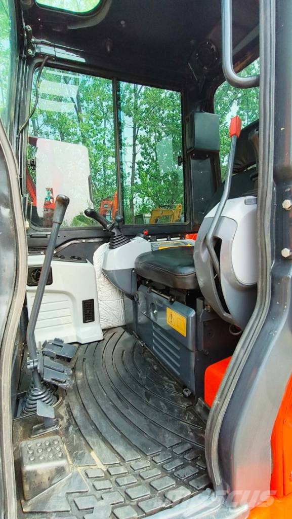 Kubota U 55-4 小型挖掘机