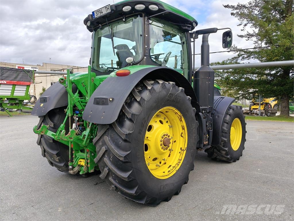 John Deere 7290R - e23 Traktorid
