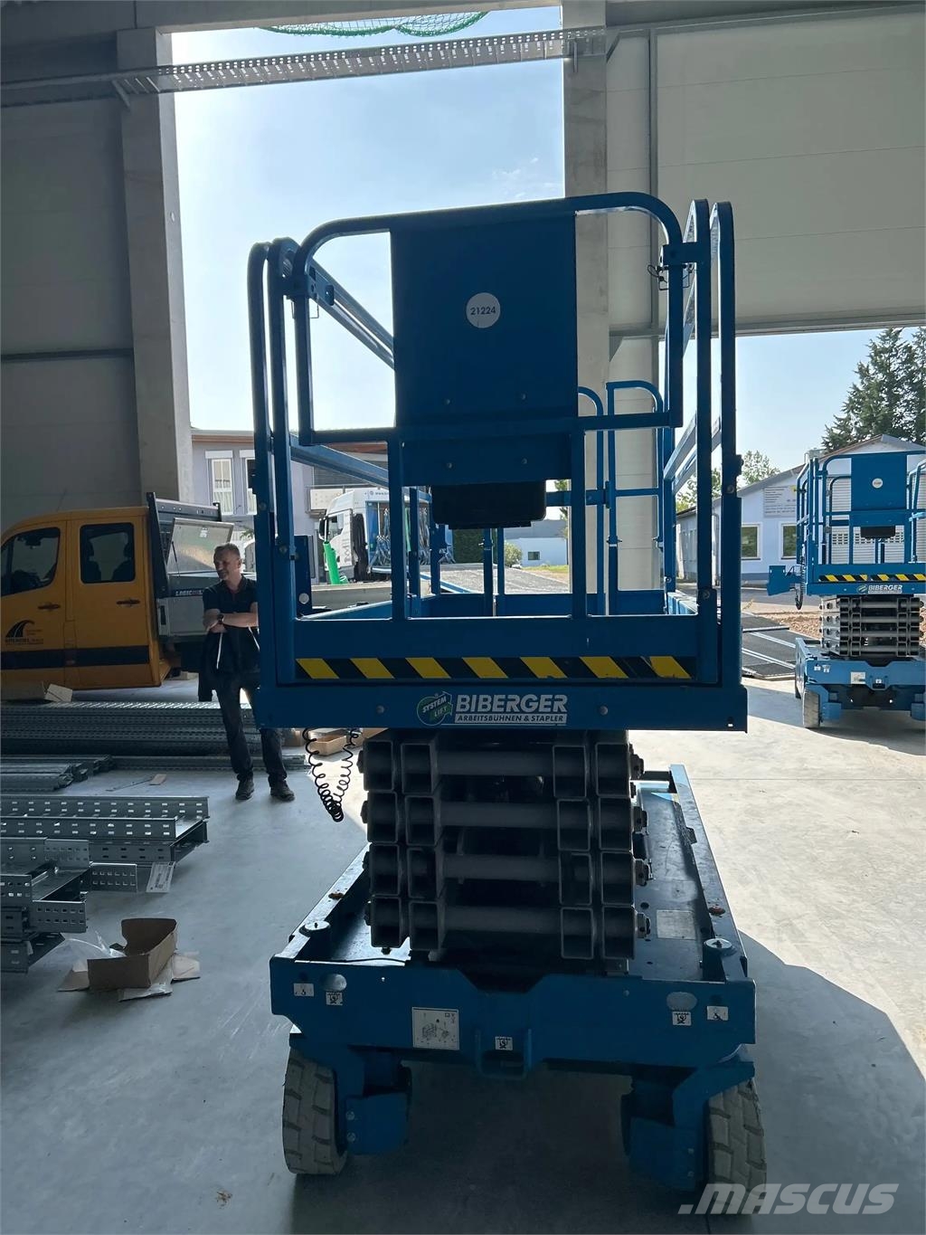 Genie GS 3246 シザースリフト