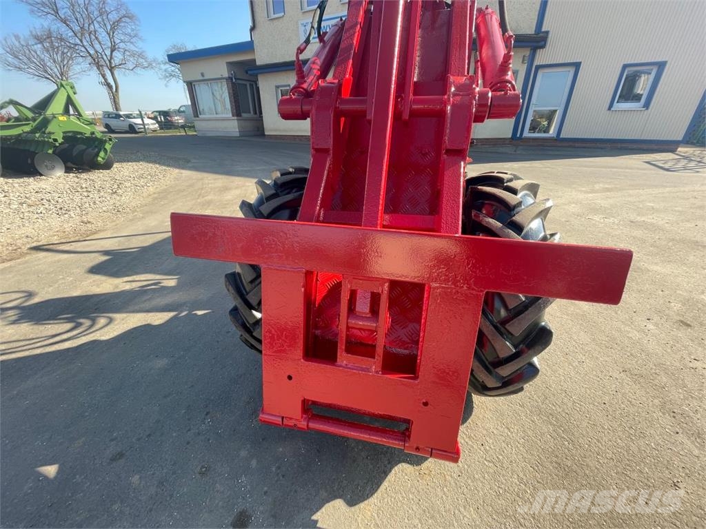 Weidemann 1302 Neuer Preis! لوادر وحفارات أمامية