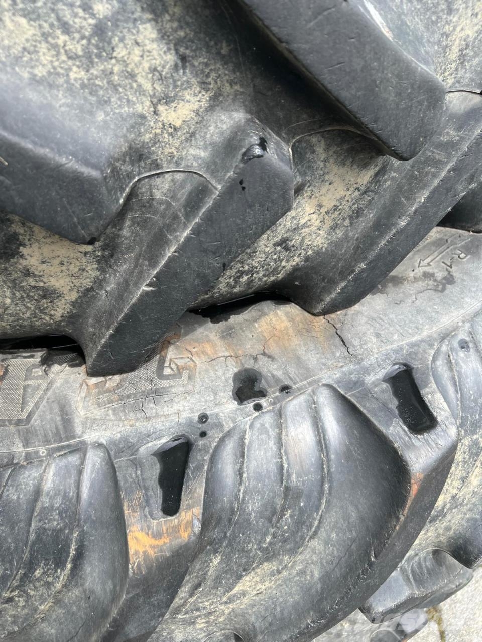 Fendt Pflegeräder 2,25m Spur Fendt 720/820 Other tractor accessories