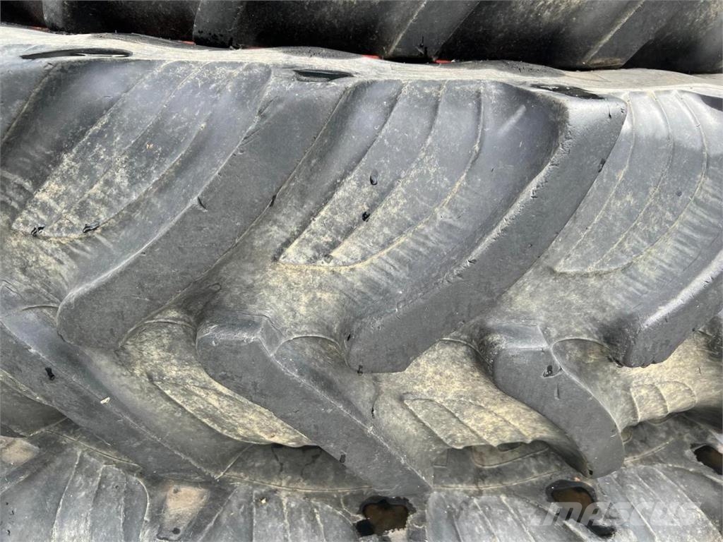 Fendt Pflegeräder 2,25m Spur Fendt 720/820 Other tractor accessories