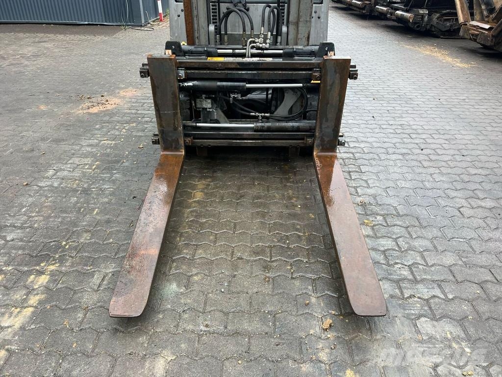 Jungheinrich TFG 435 S LPG forklifts