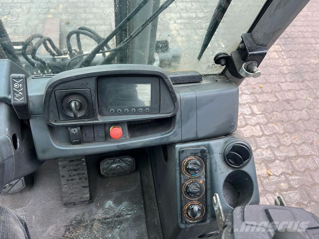 Jungheinrich TFG 435 S LPG forklifts