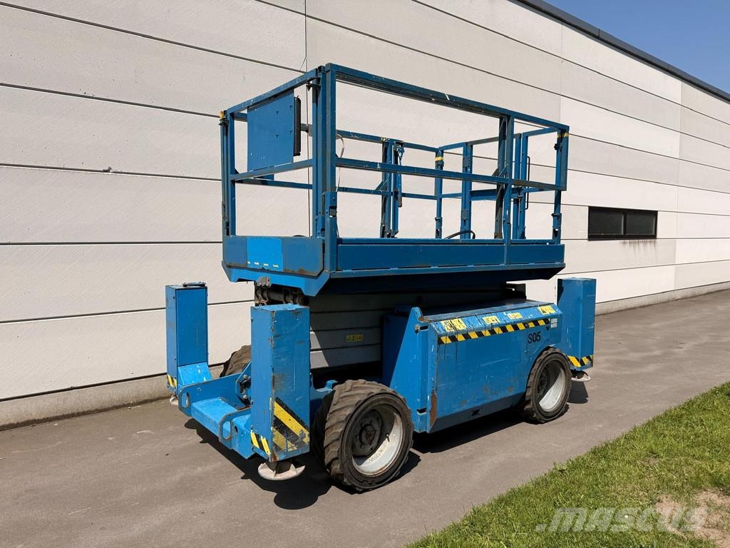 Genie GS3268 剪叉式升降机