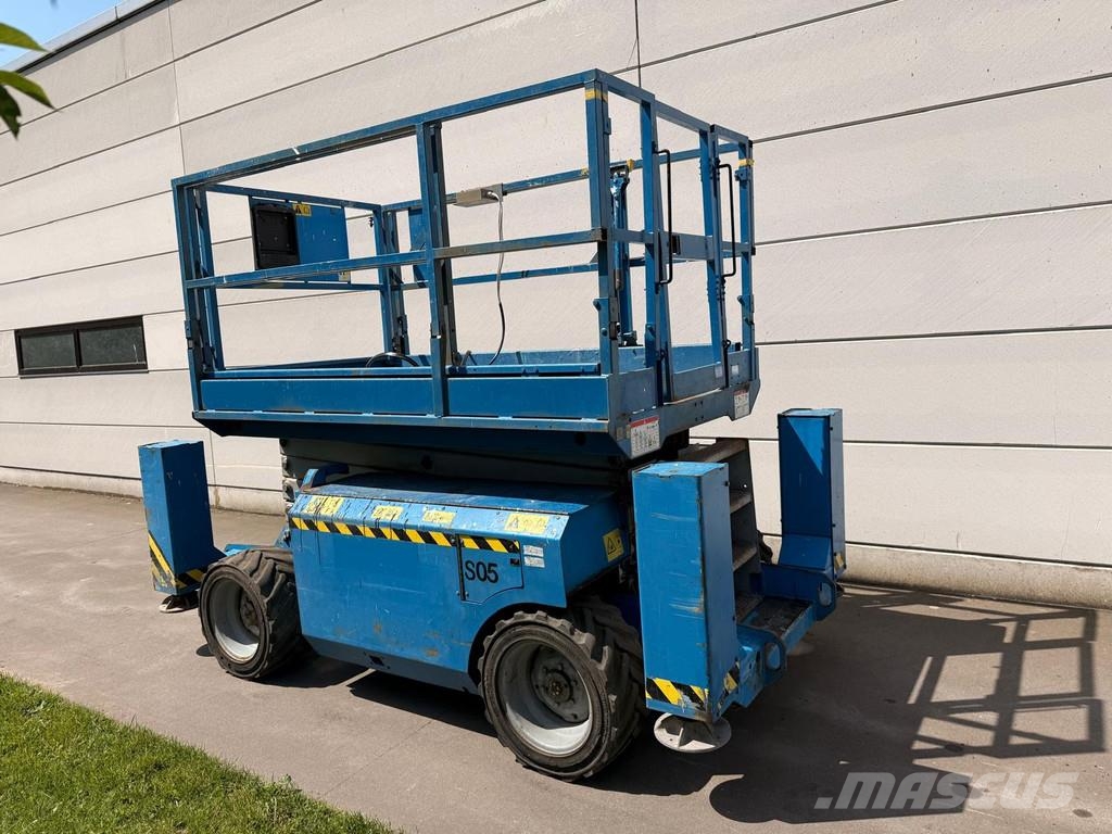 Genie GS3268 剪叉式升降机