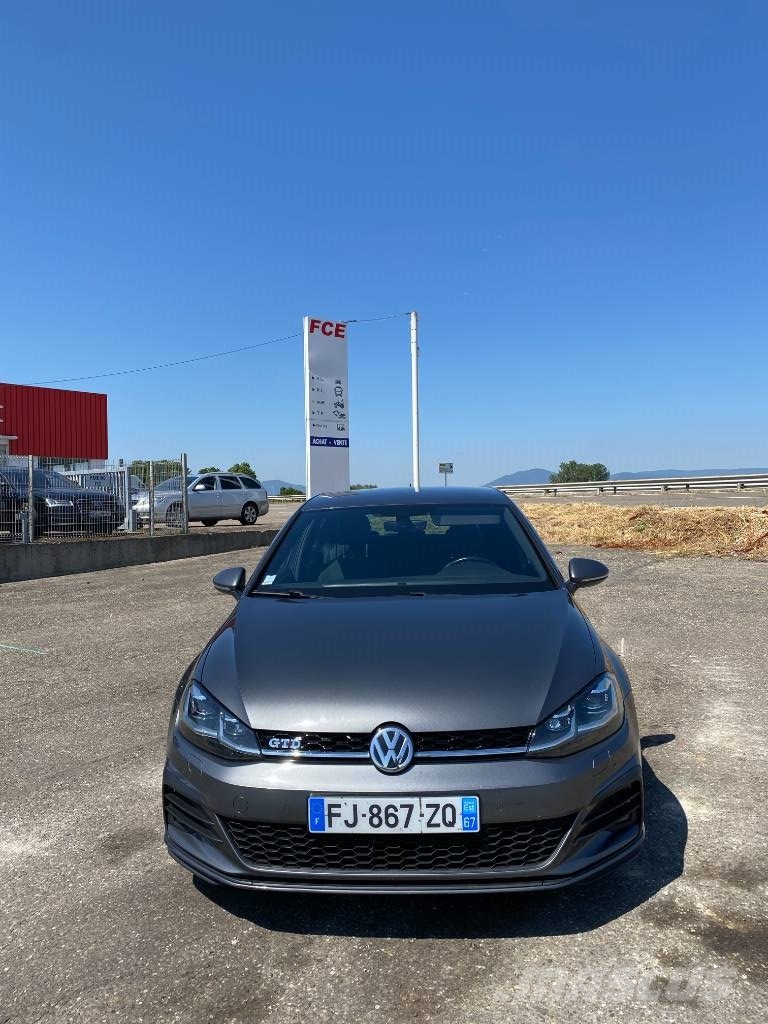 Volkswagen GOLF VII DSG 184-Non accidentée Carros