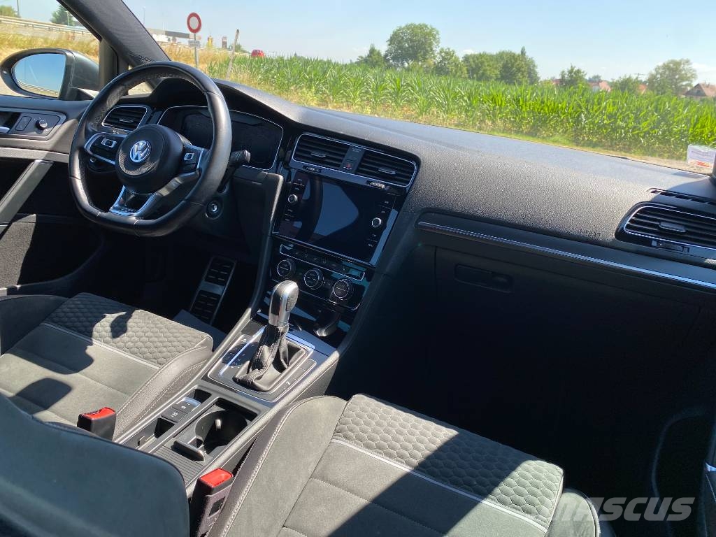 Volkswagen GOLF VII DSG 184-Non accidentée Carros
