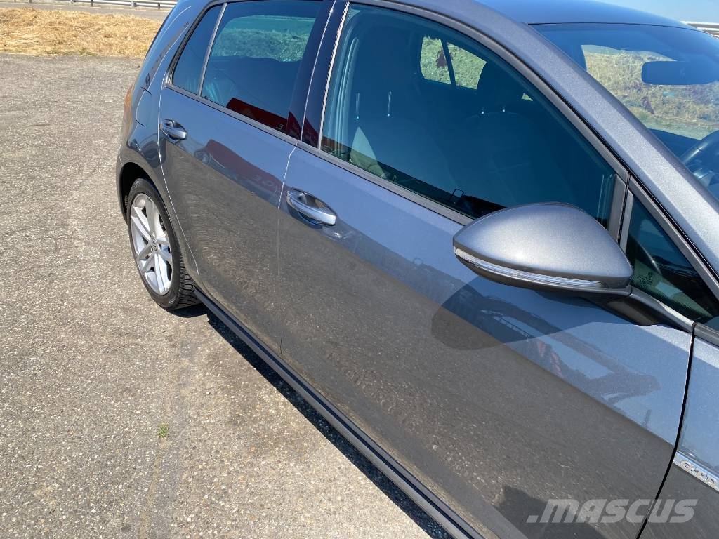 Volkswagen GOLF VII DSG 184-Non accidentée Carros