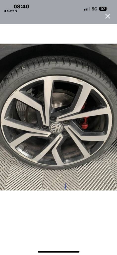 Volkswagen GOLF VII DSG 184-Non accidentée Carros