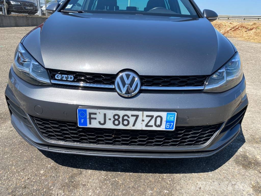 Volkswagen GOLF VII DSG 184-Non accidentée Carros